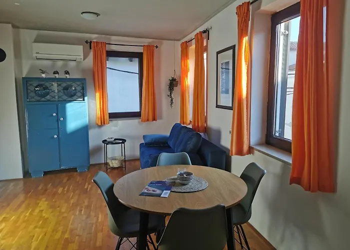 Istrian Old Town * 科佩尔